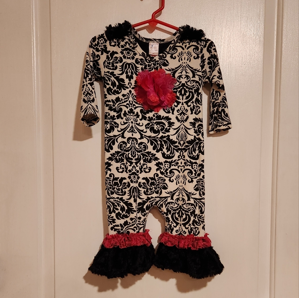 Giggle Moon Romper size 12 months